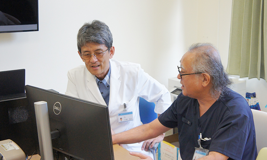 17:00〜17:30 医局にてカンファレンス